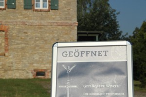 Geöffnet!